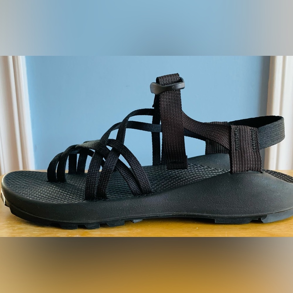 Black Chaco Z Cloud sport sandals (with toe loop)
